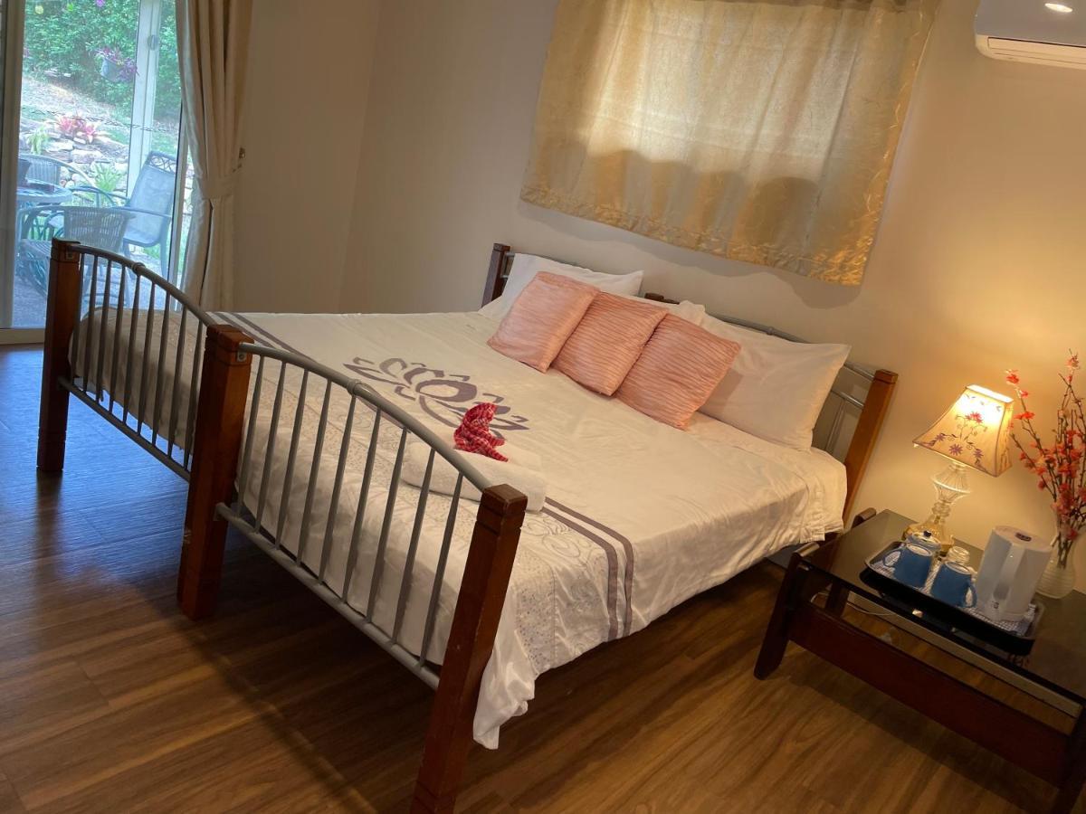 Theme Parks Amituofo Homestay Gold Coast Zewnętrze zdjęcie