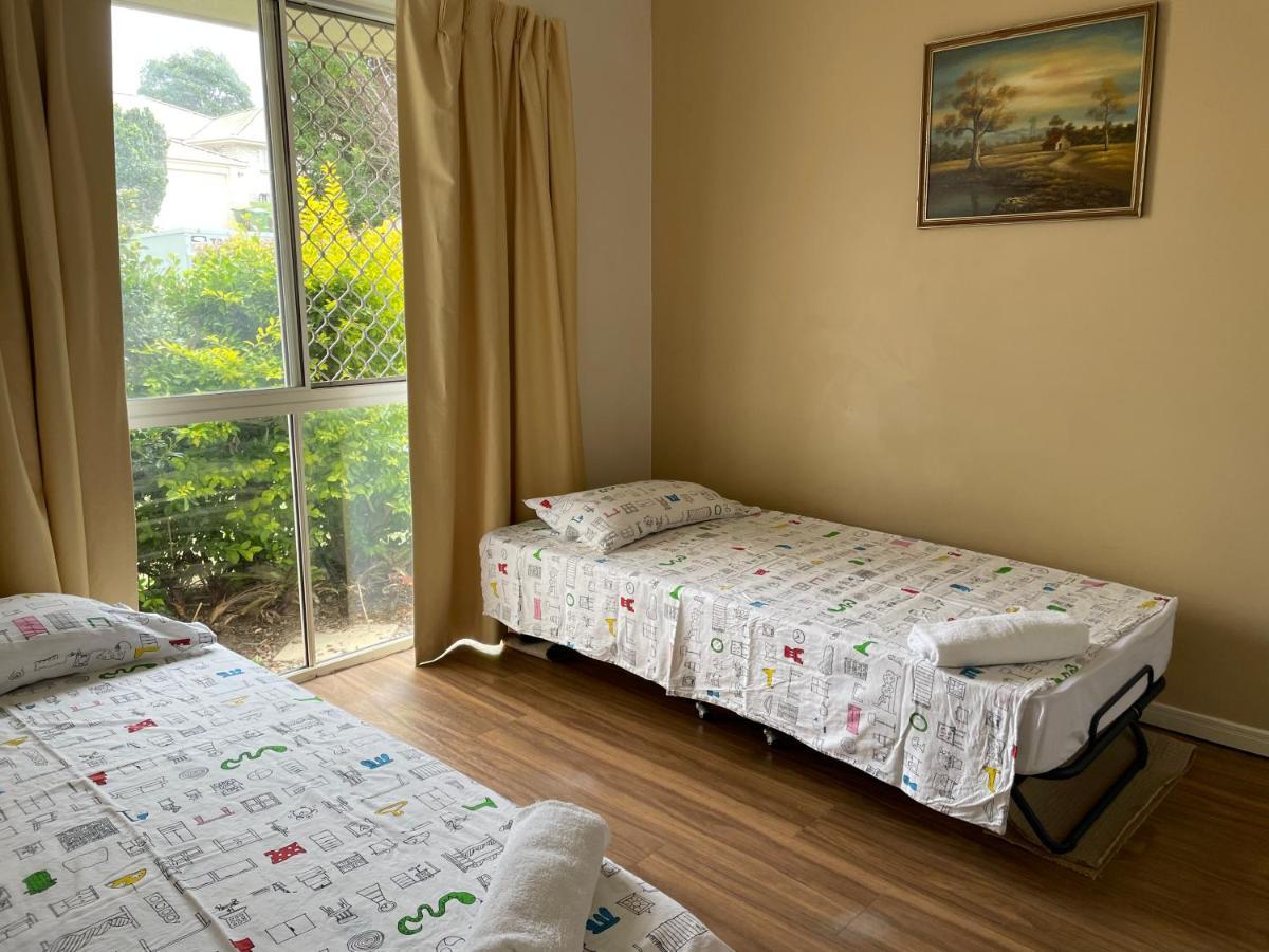 Theme Parks Amituofo Homestay Gold Coast Zewnętrze zdjęcie